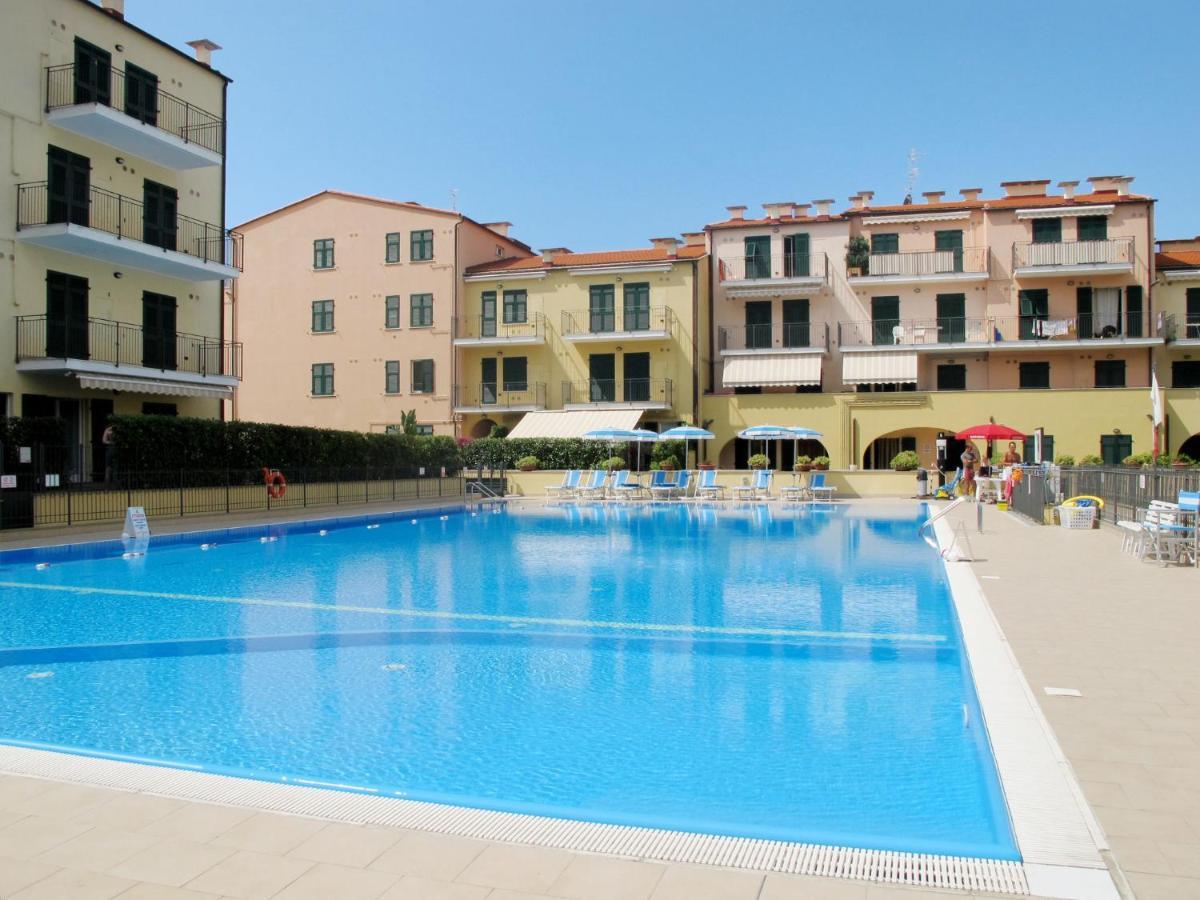 Apartment Cala Azzurra - Imp312 By Interhome إمبيريا المظهر الخارجي الصورة